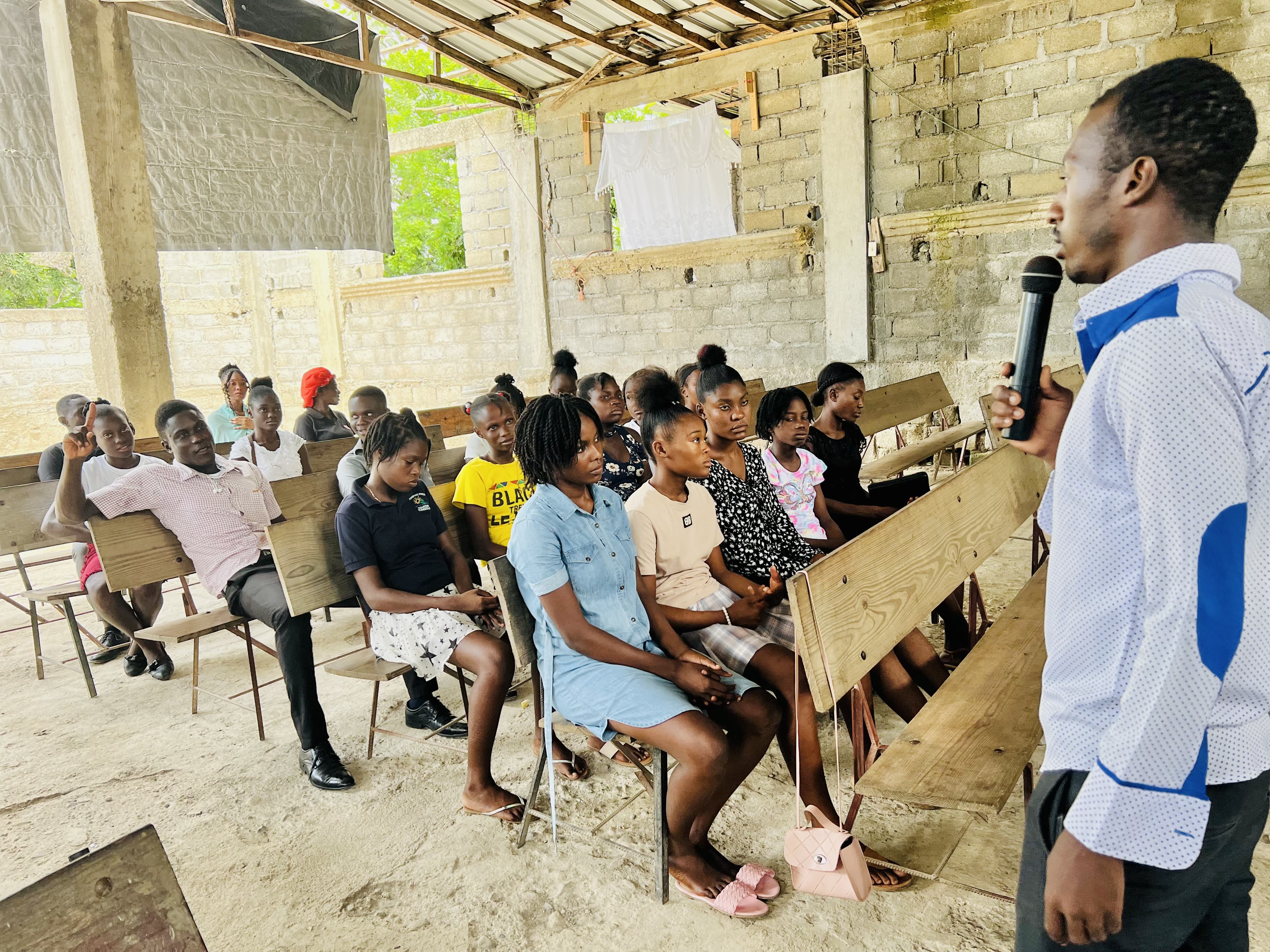 The contextual approach made the teaching particularly relevant for Limbé